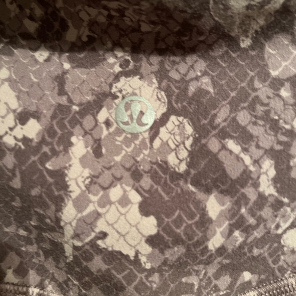 ULULEMON ALIGN™ HIGH-RISE PANT WITH POCKETS 28" Size 6 - Picture 3 of 4